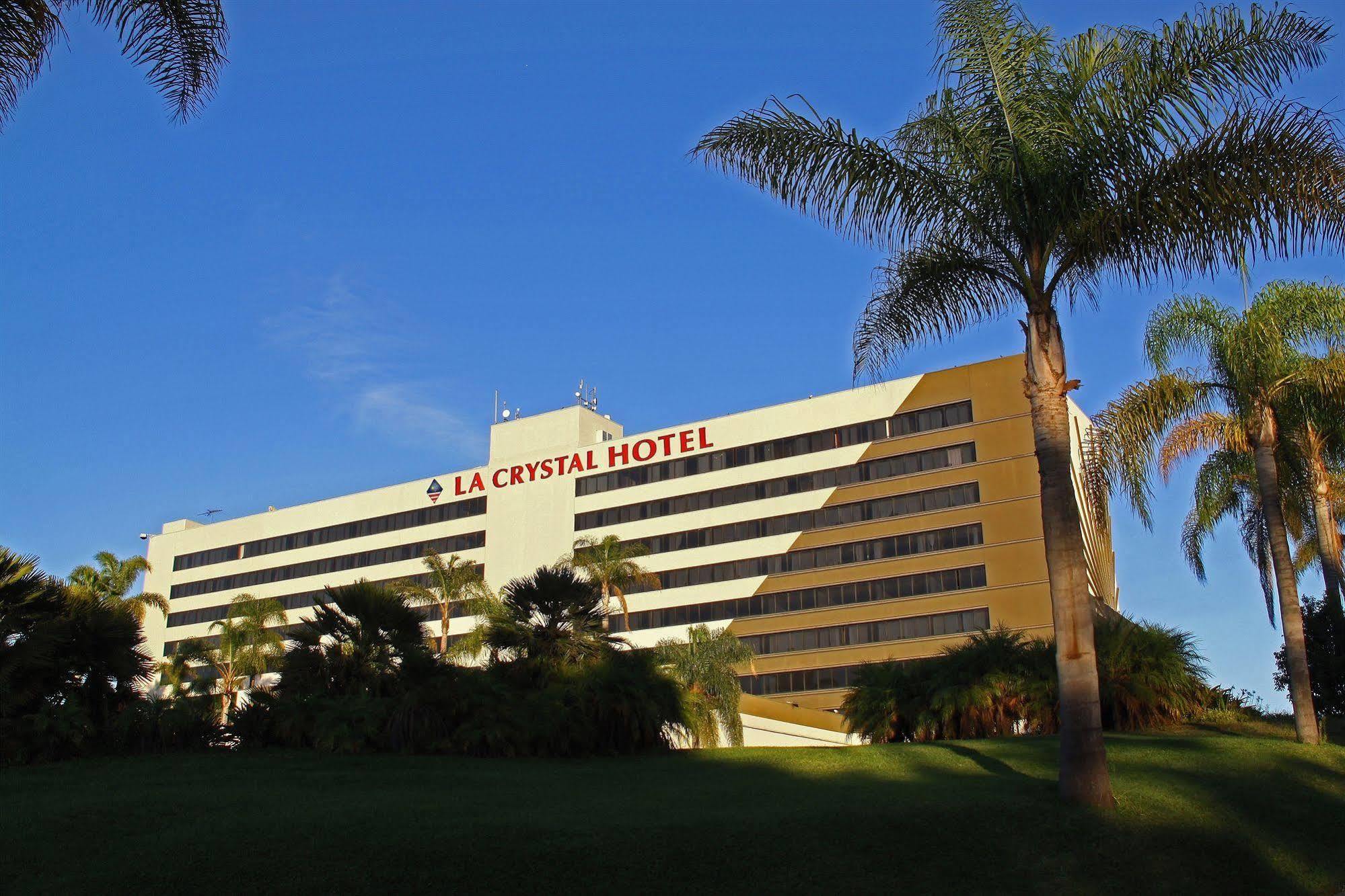 La Crystal Hotel -Los Angeles-Long Beach Area Carson Bagian luar foto
